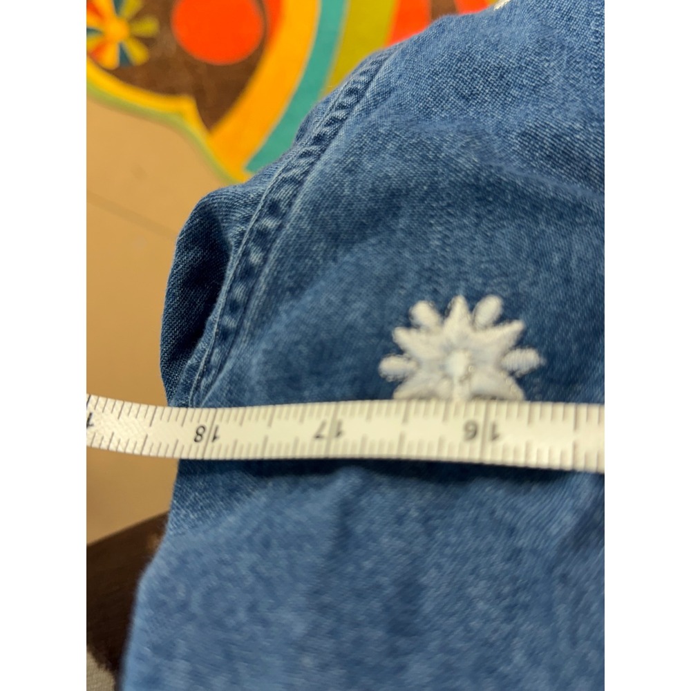 Vintage Snowman Embroidered Denim Button Down Shirt Christmas Holiday Blue - Picture 11 of 12